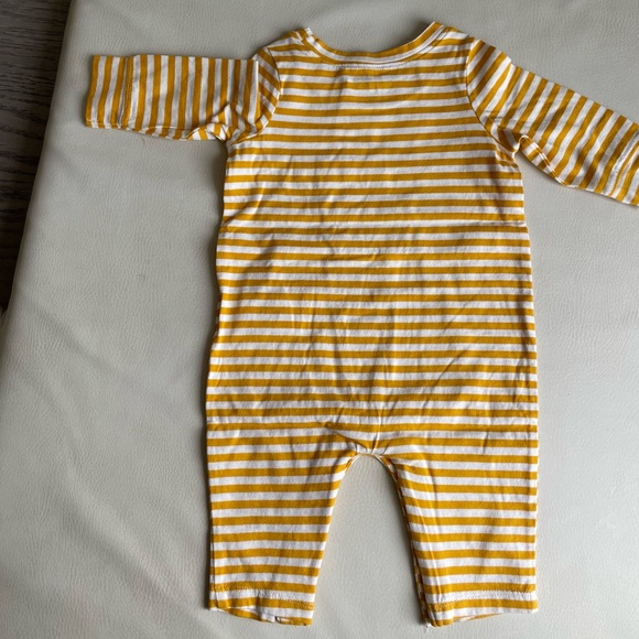 Old Navy Romper 2pack Set - Picture 12 of 16
